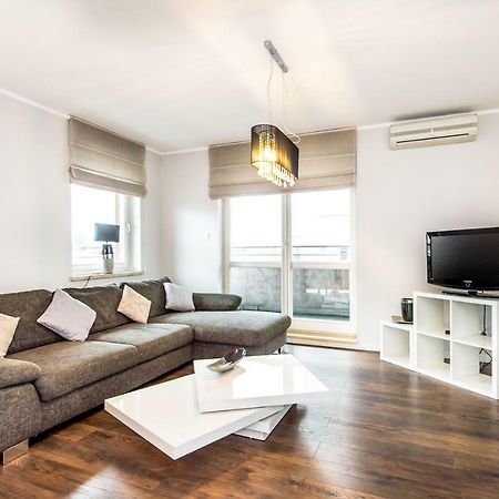 Super-Apartamenty Targi Poznanskie Kültér fotó