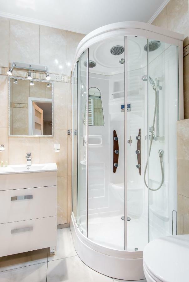 Super-Apartamenty Targi Poznanskie Kültér fotó