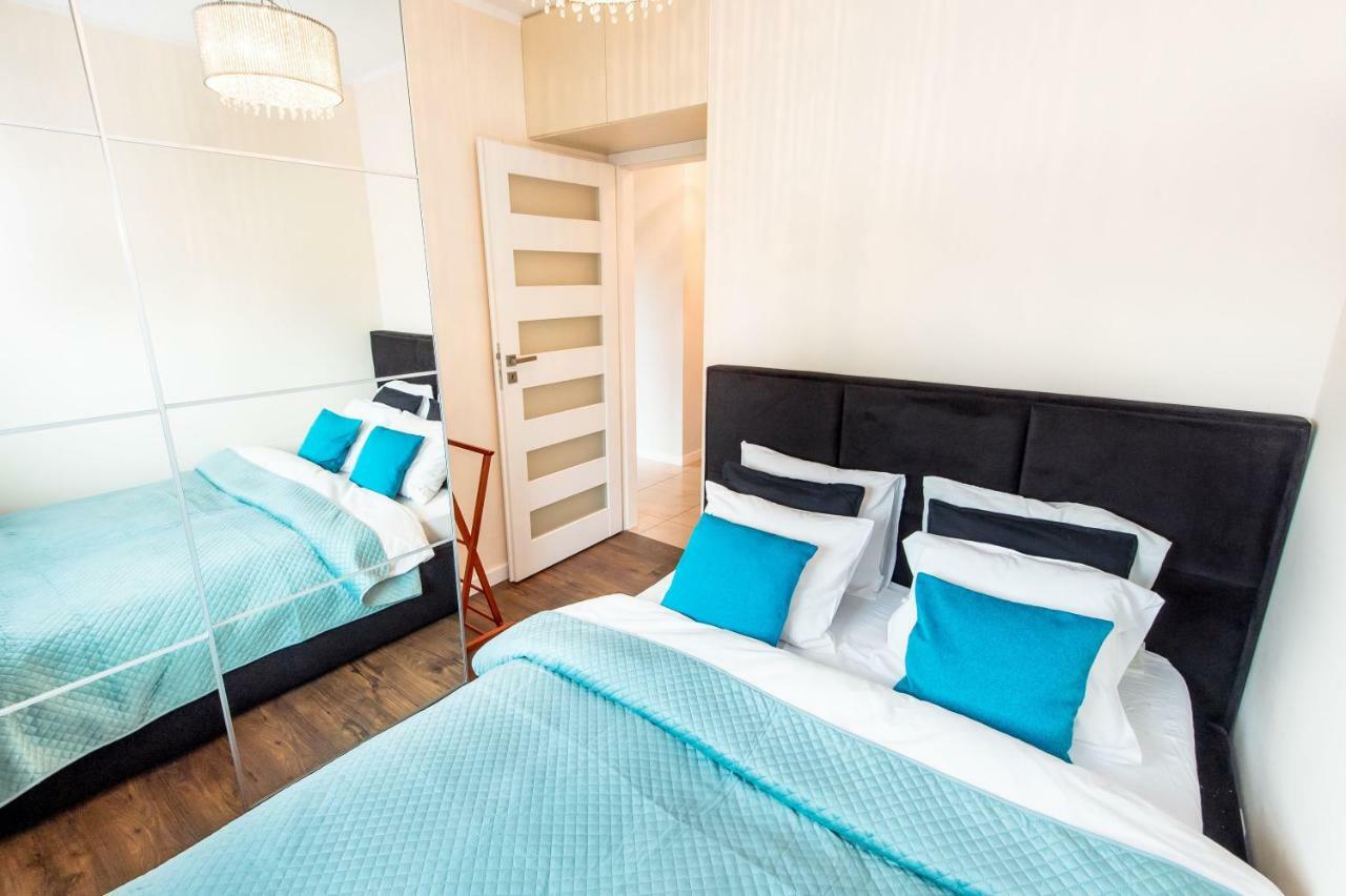 Super-Apartamenty Targi Poznanskie Kültér fotó